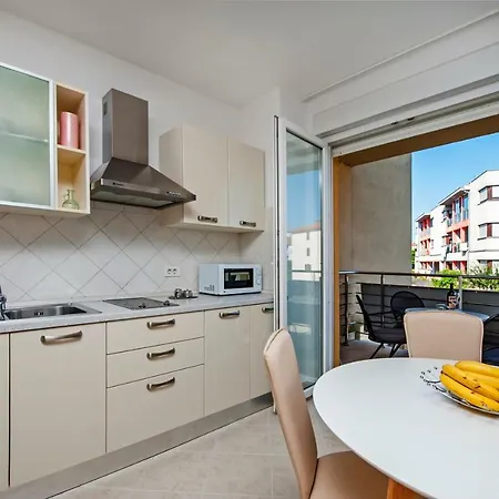 Massilia Daire
